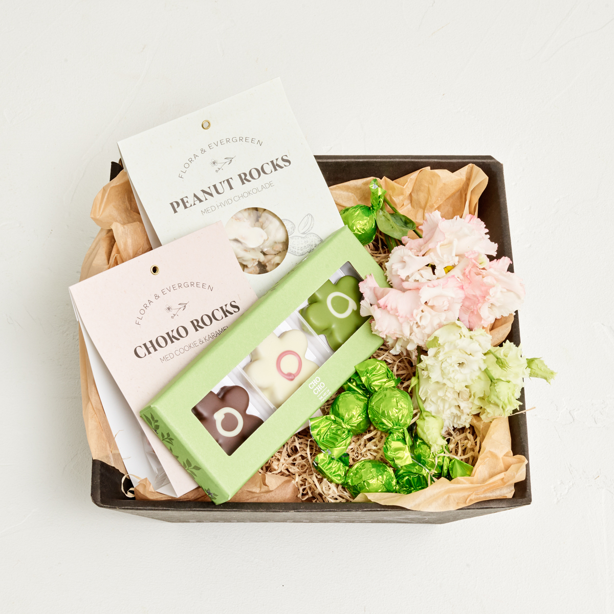 Gavekurv til den søde tand (Floristens kreative valg uden alkohol)