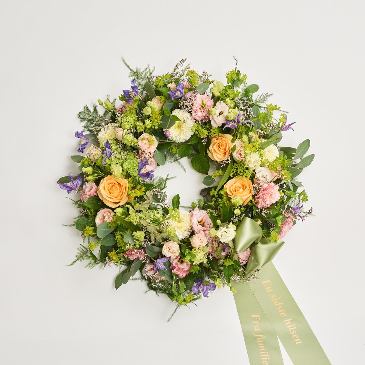 Rundkrans med bånd - Floristens kreative valg