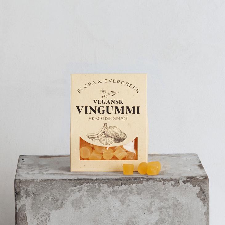 Sødmefuld og fast vingummi med eksotisk smag af appelsin, mango og banan. En intens smagsoplevelse, hvor kun de bedste råvarer er anvendt.