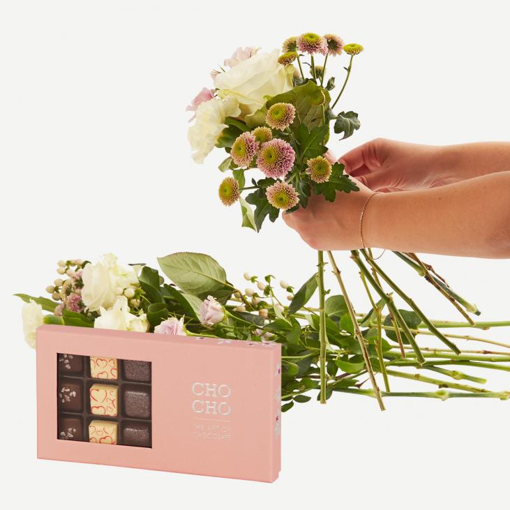 Lav tæt buket (Floristens kreative valg) - Cho Cho (18 stk.)