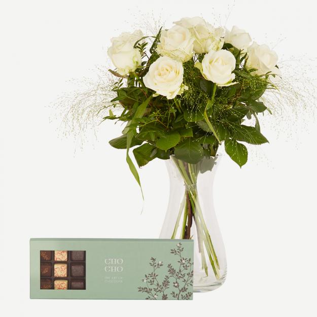 Elegante hvide roser med Cho Cho (27 stk)